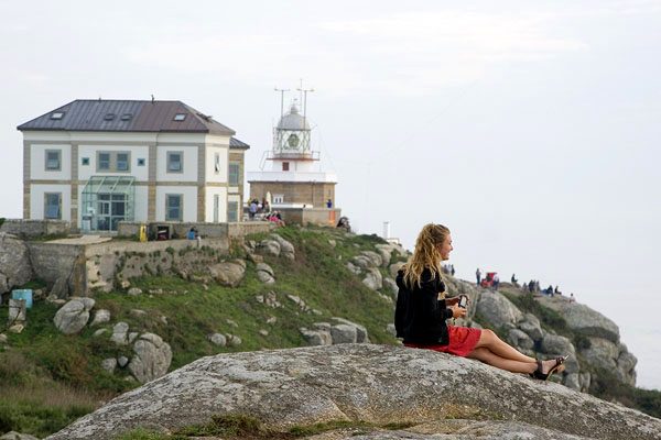 Costa da Morte: day's end at Finisterre lighthouse