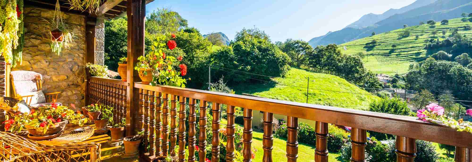 Exquisite Asturias cottage with mountain views 15 mins from beaches