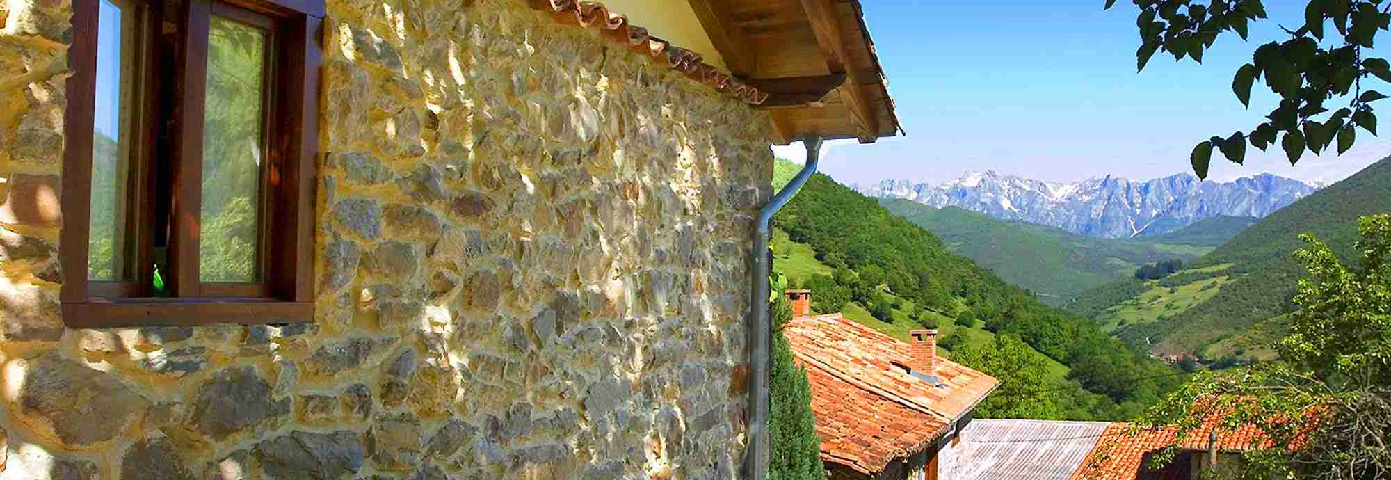 Holiday cottage in fabulous setting, Picos de Europa, Cantabria