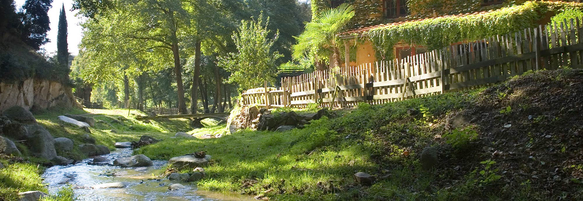 Casita rural para parejas en entorno natural idílico 