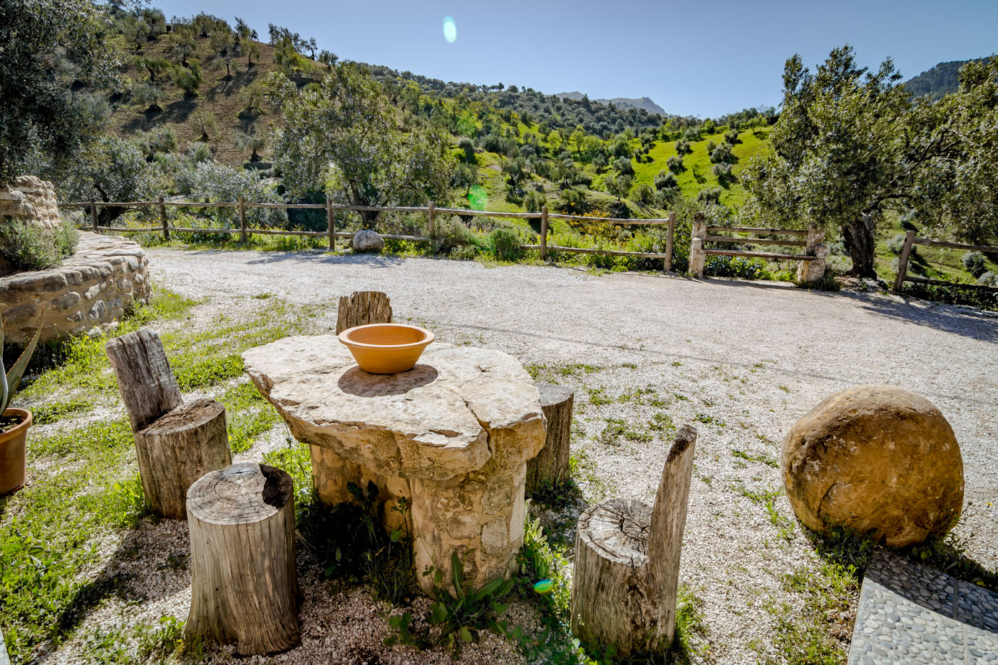 A los niños les gusta este tablero de roca 
