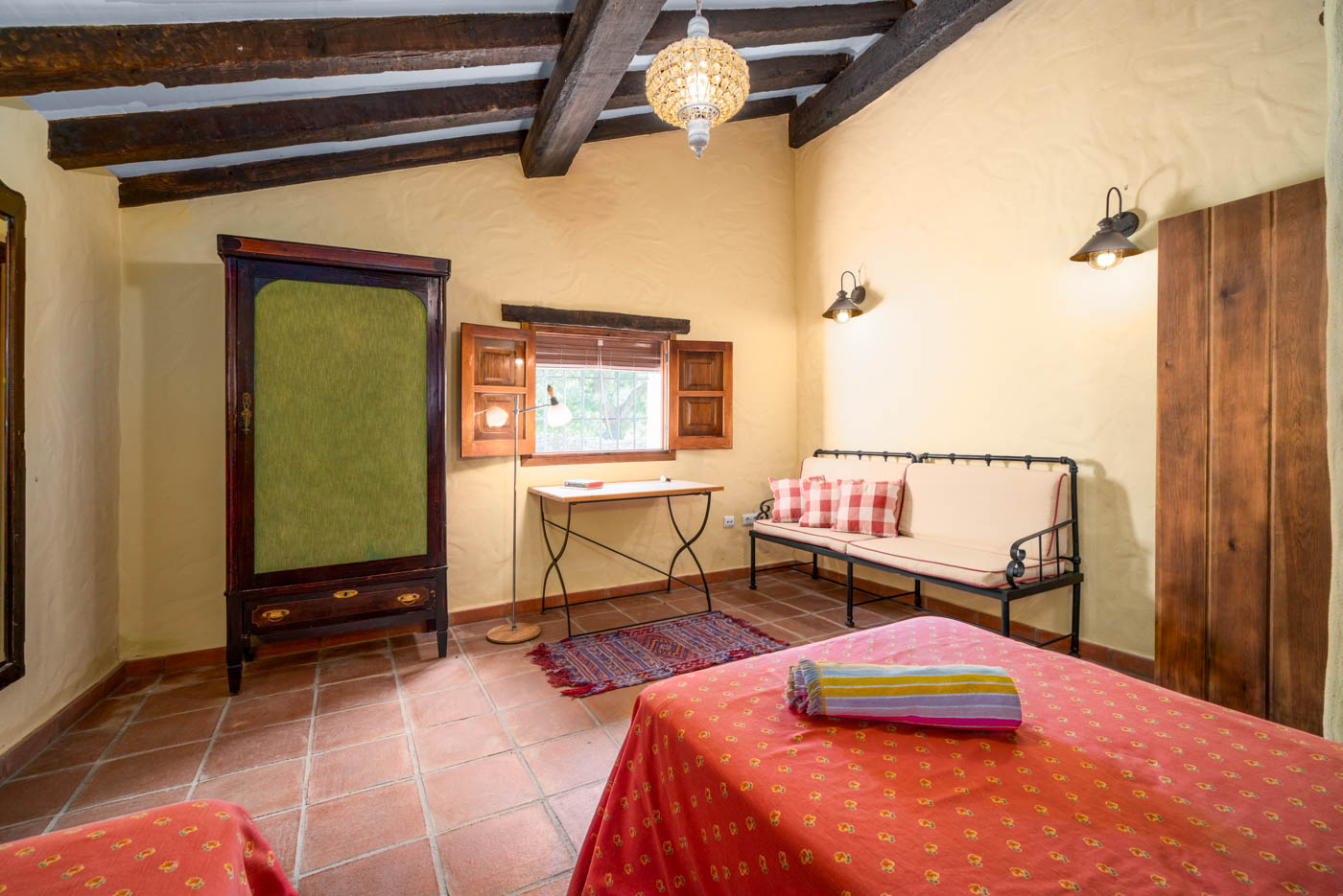 Habitación de camas individuales en planta baja