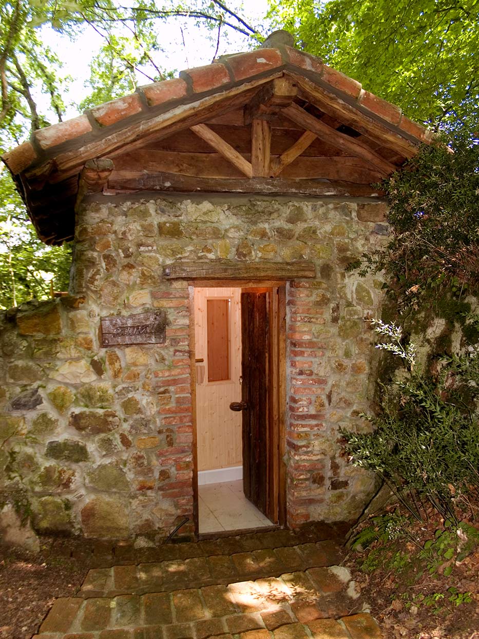 Puerta a la sauna