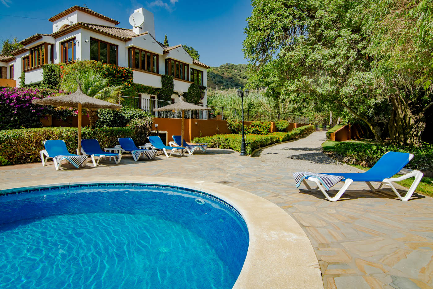 The pool is heatable on request at additional cost