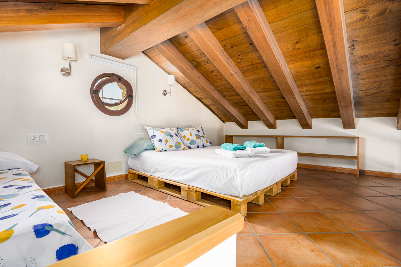 Habitación / buhardilla para niños