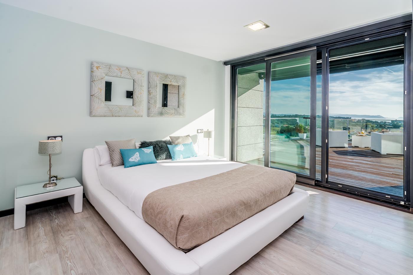 Master bedroom has its own large terrace