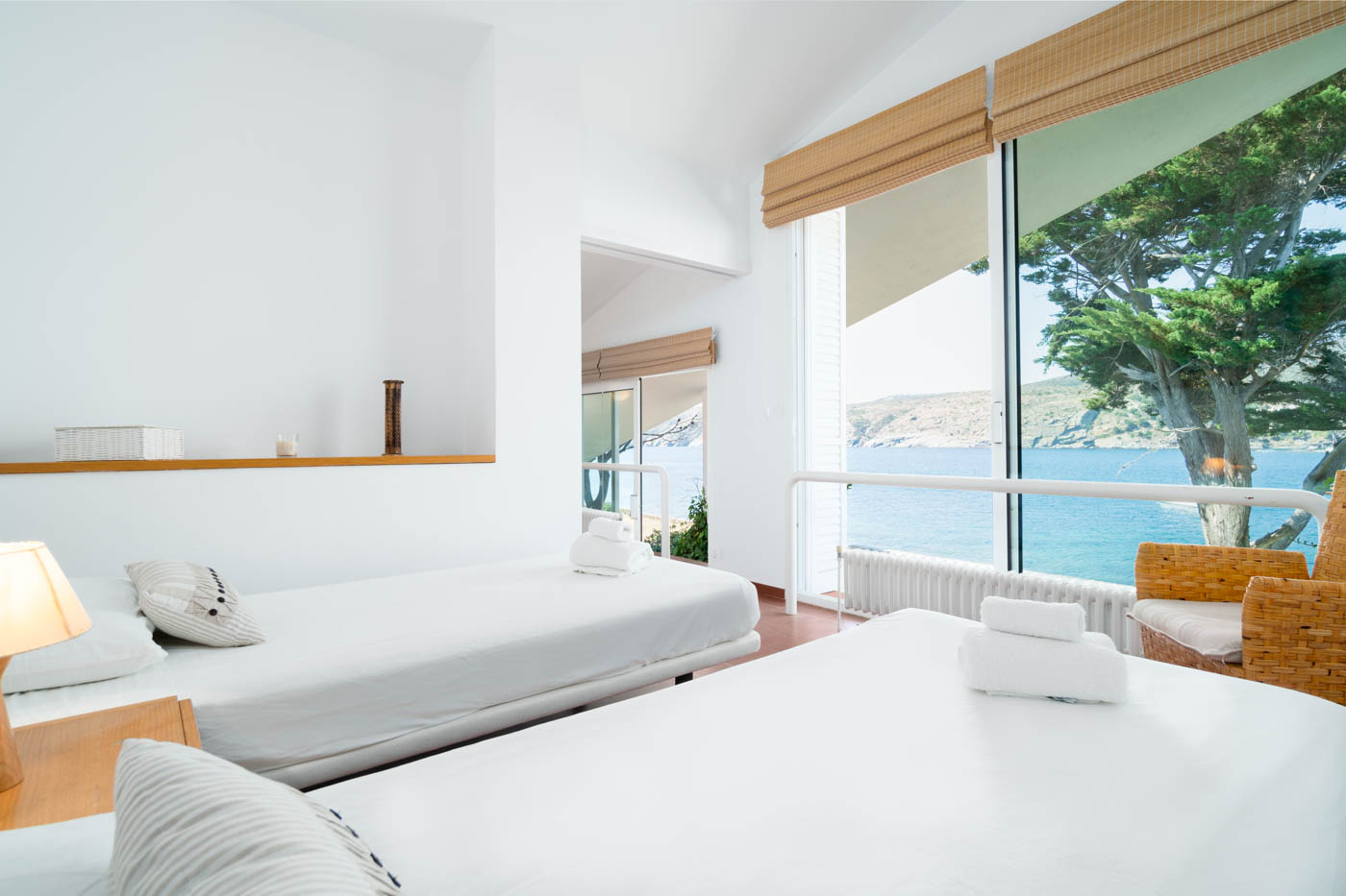 Habitación con camas individuales en planta superior