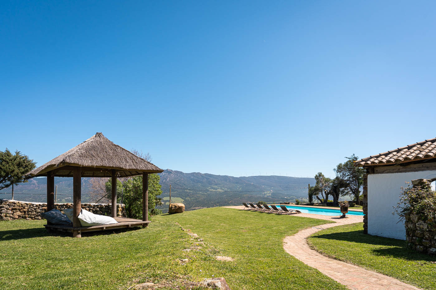 Bali gacebo, gardens and porch with sauna and toilet