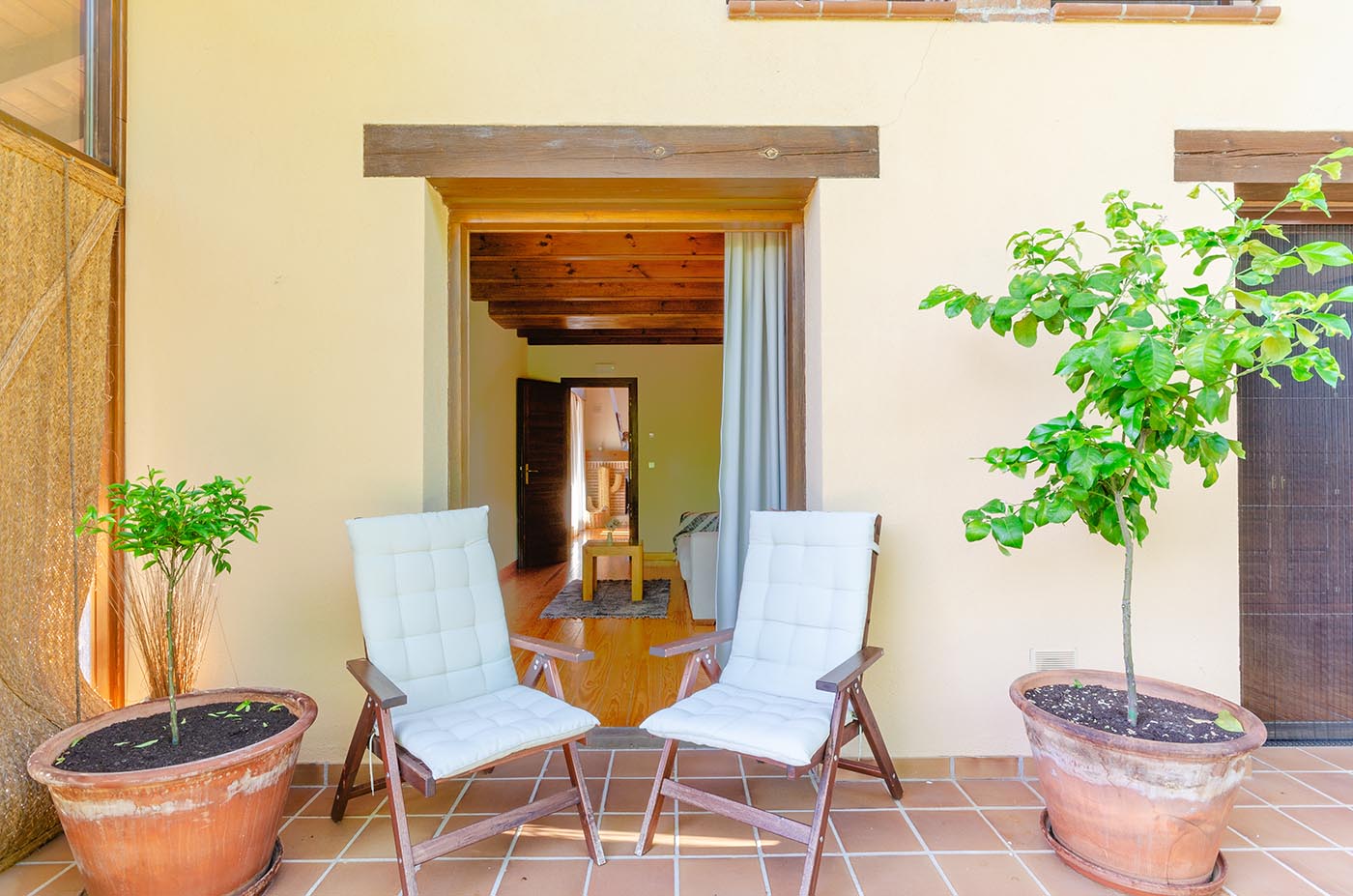 Bedroom with terrace