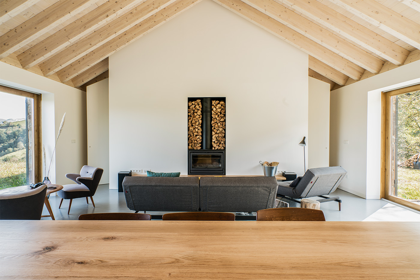 Calefacción por suelo radiante y chimenea