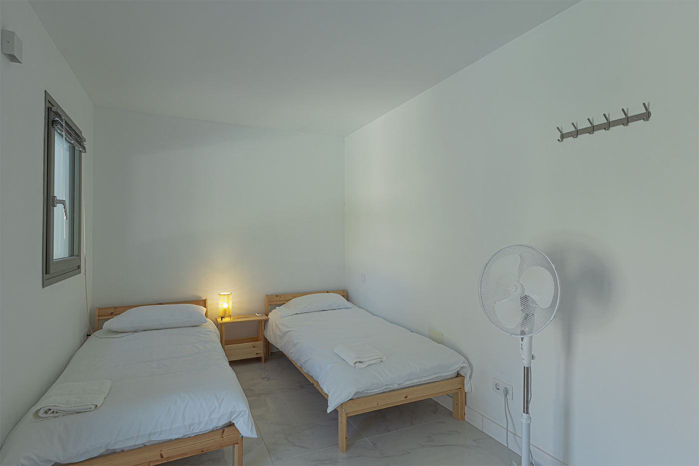 Dormitorio 8 con dos camas