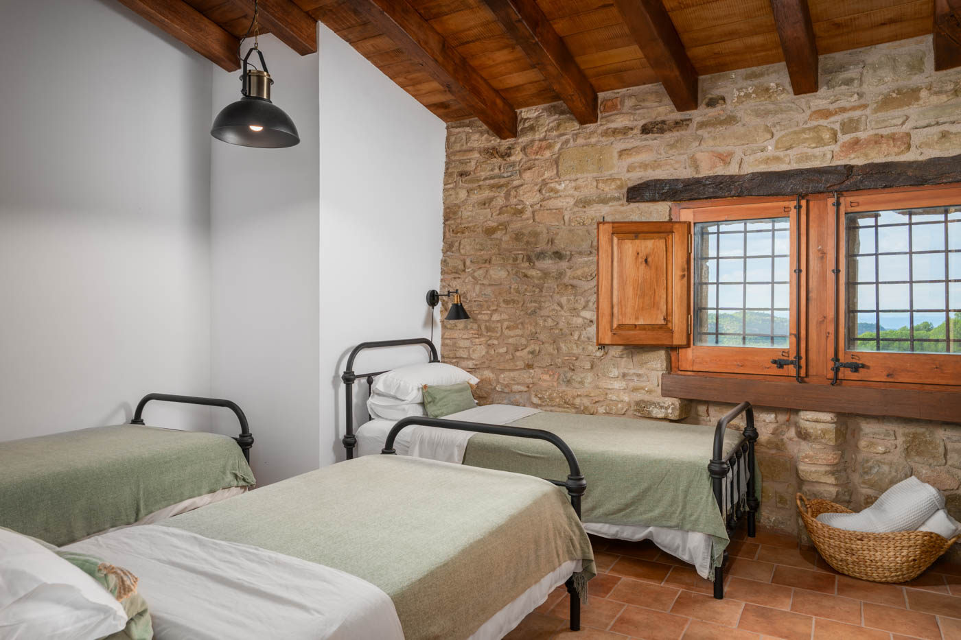 Habitación 4, con tres camas