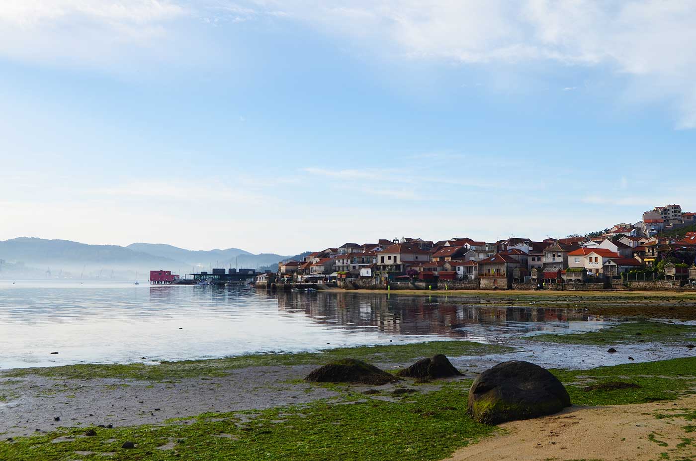 El pueblo pesquero de Combarro está a 20 min
