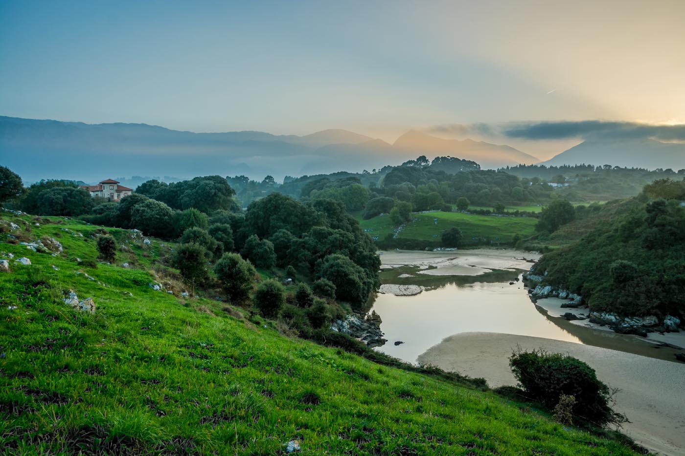 Estás a 40 min del mar y de la ría
