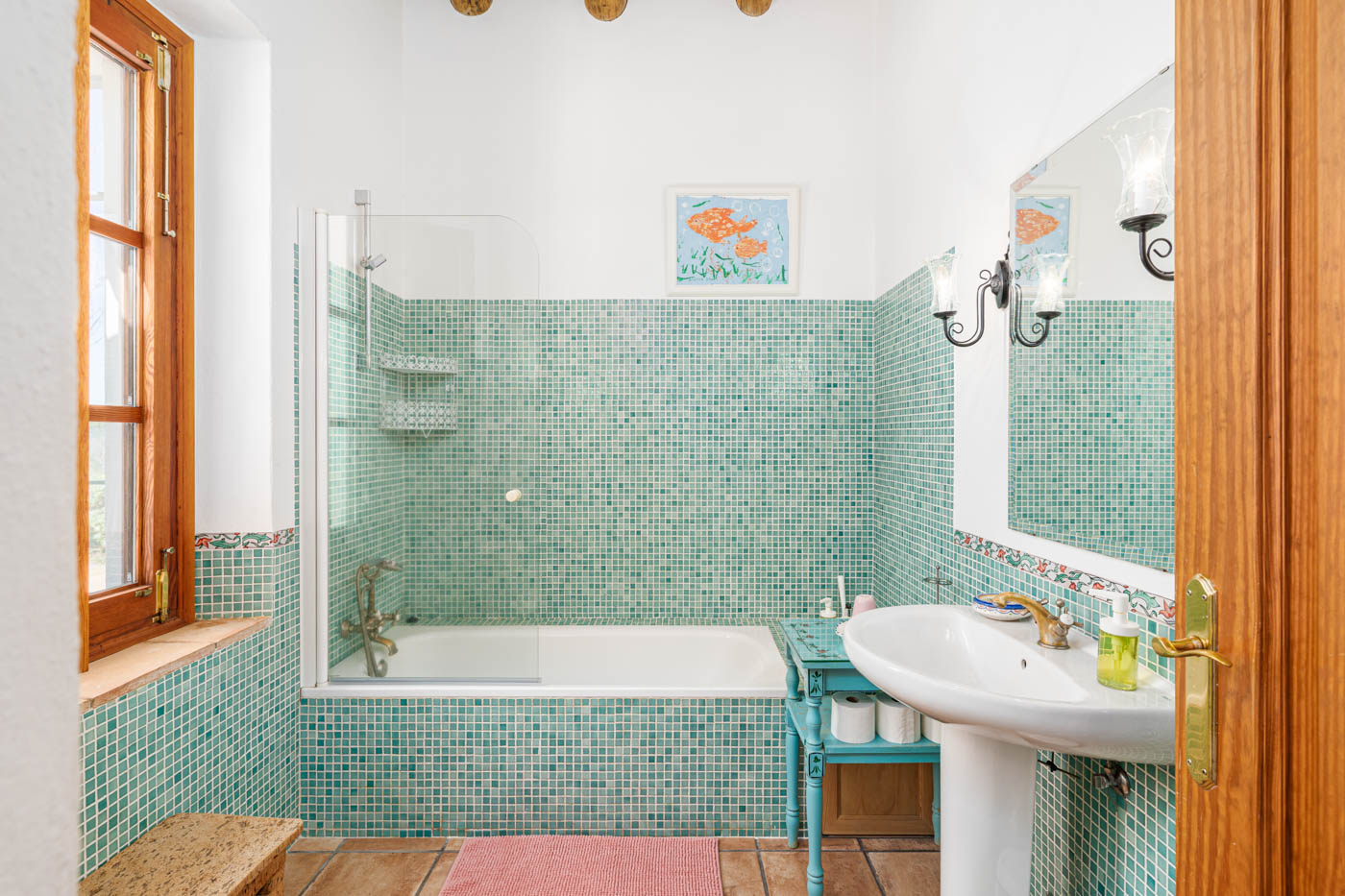 Bedrooms with private bathrooms