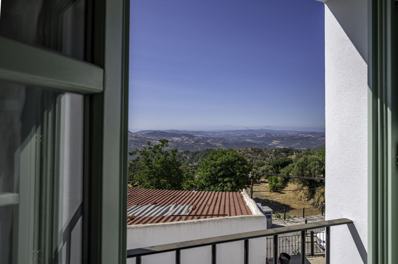 Vistas desde formitorio en primera planta