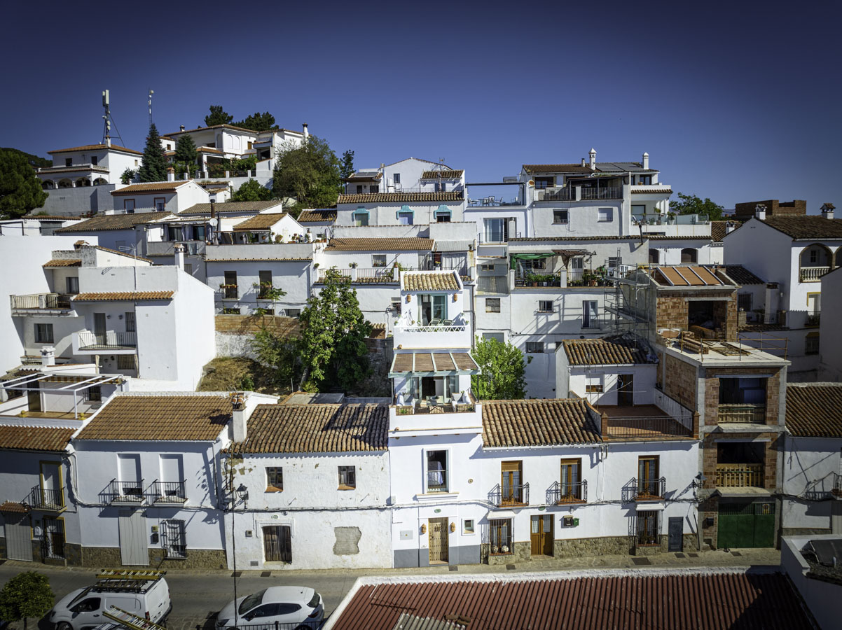 La calle de tu alojamiento a un corto paseo de restaurantes
