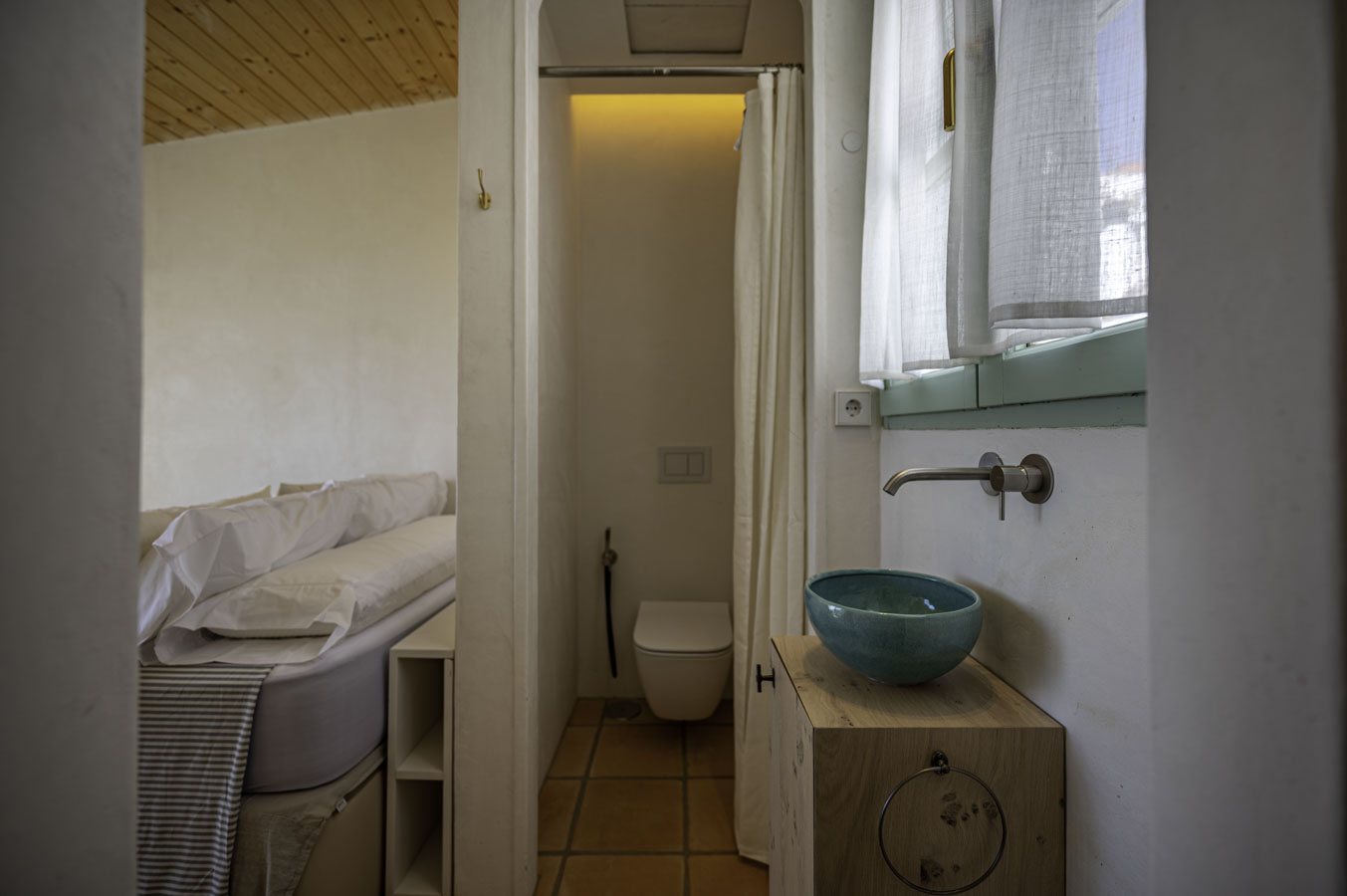 Esta habitación tiene su aseo en suite
