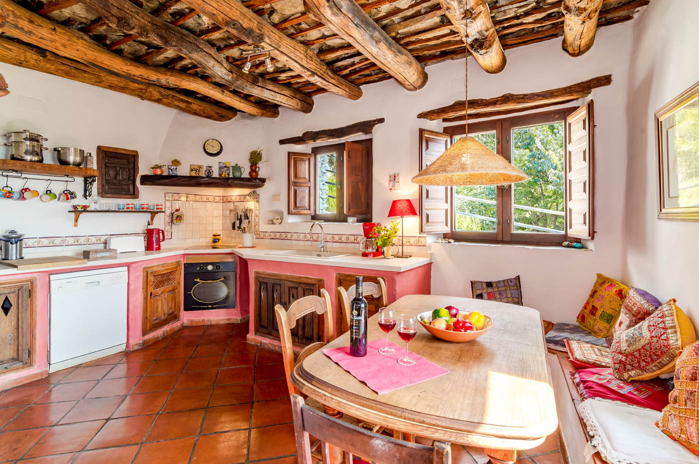 Cocina rústica de estilo rústico