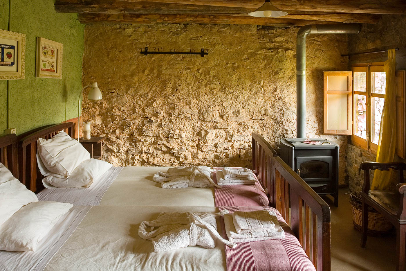 Twin bedded room (ground floor)