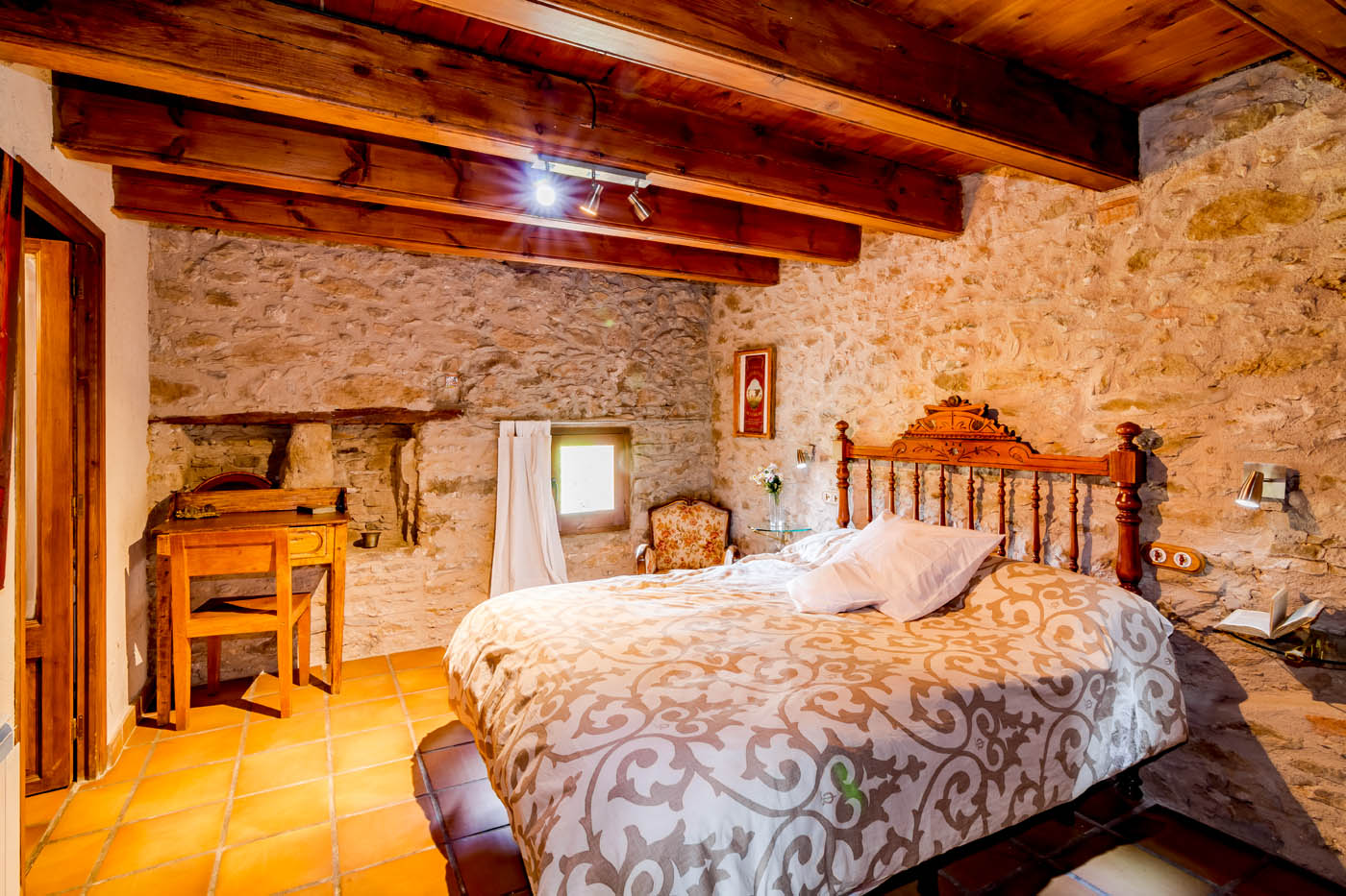 Habitación en planta baja con baño privado 