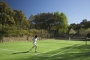 Cancha de tenis en la propiedad