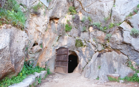 Entrance to La Pileta cave