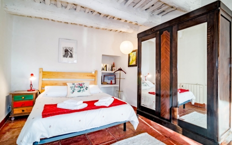 Double bedded with 1.50 metre bed