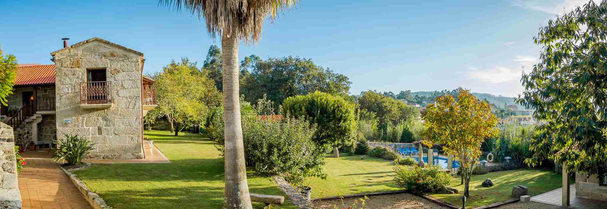 Casa con vistas a la ría y piscina vallada en zona fabulosa para vacaciones 