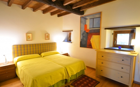 Habitación con dos camas