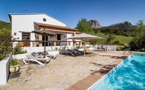Your setting in the Ronda mountains