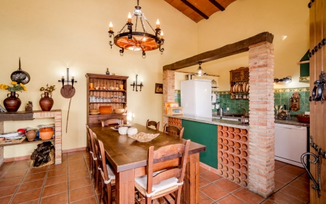 Open plan dining / kitchen