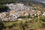 El pueblo de El Gastor está a solo 2 km 