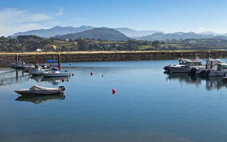 Villaviciosa estuary in Asturias