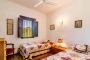Twin bedroom