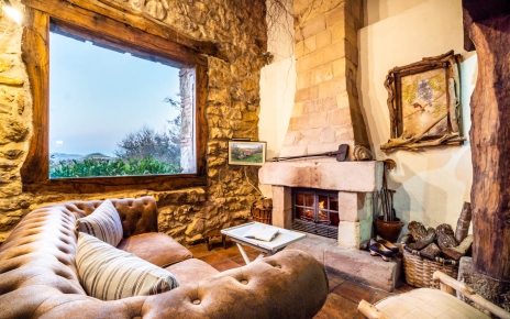 Ventana muy grande con vistas