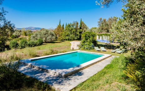 Private Alpujarras holiday villa in semi-tropical organic orchards