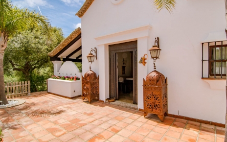 Puerta principal a su propiedad vacacional