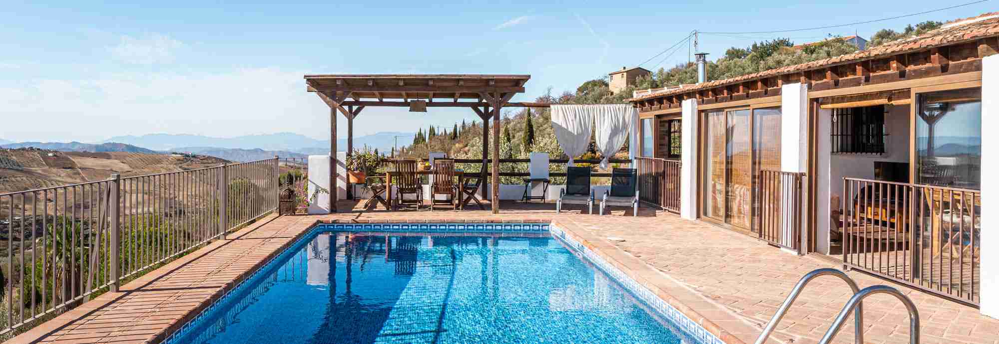 Beautifully kept mid-range Andalucia villa with all the ingredients