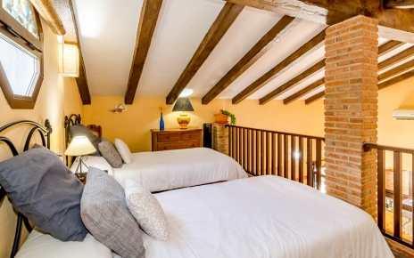 El entrepiso / Habitación galería