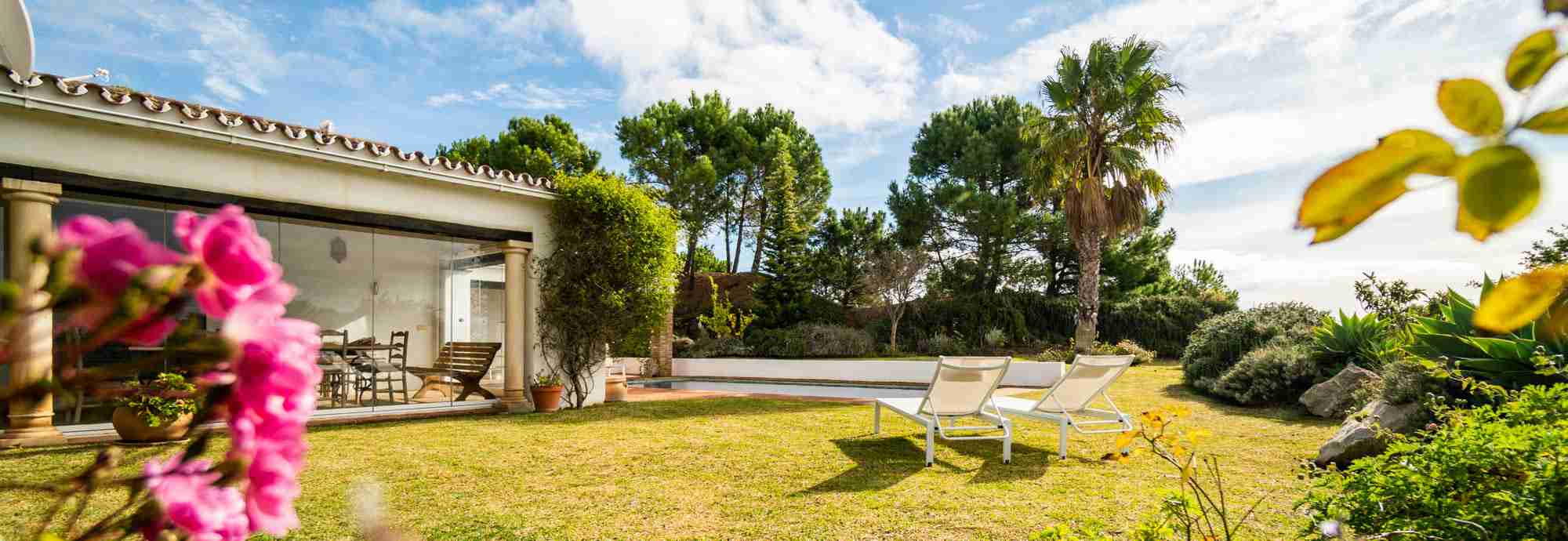 Finca privada con vistas a África y muy cerca de la Costa del Sol