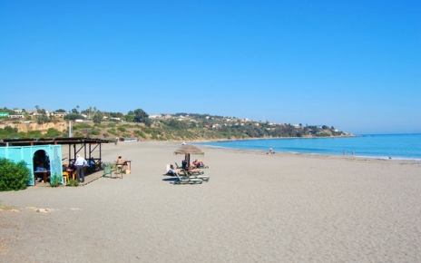 Una de sus playas locales