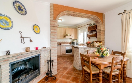 Zona de cocina / comedor de planta abierta