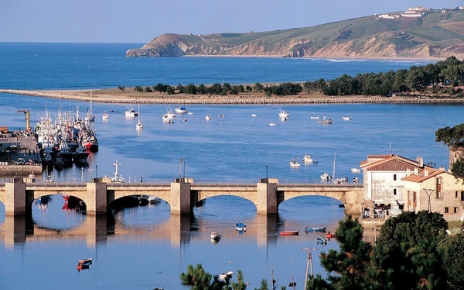 San Vicente de la Barquera is only a half an hour´s drive