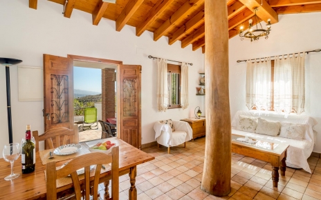 Simple but neat and cheerful