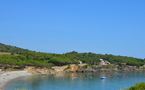 This beach is 20 minutes walk down from your cottage