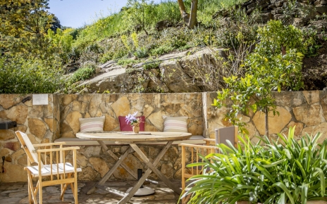 Laid-back country living