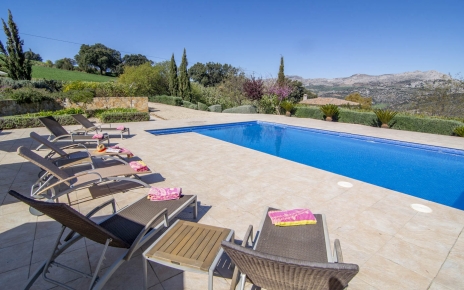 Ample pool area overlooking pretty valley