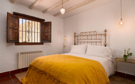 Double bedded room