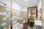 Bathroom on 1st floor